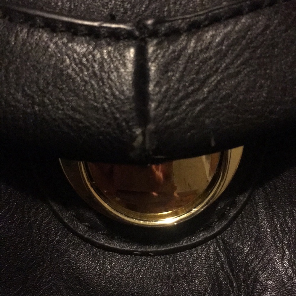 Steve Madden Tote Bag - Picture 5 of 16